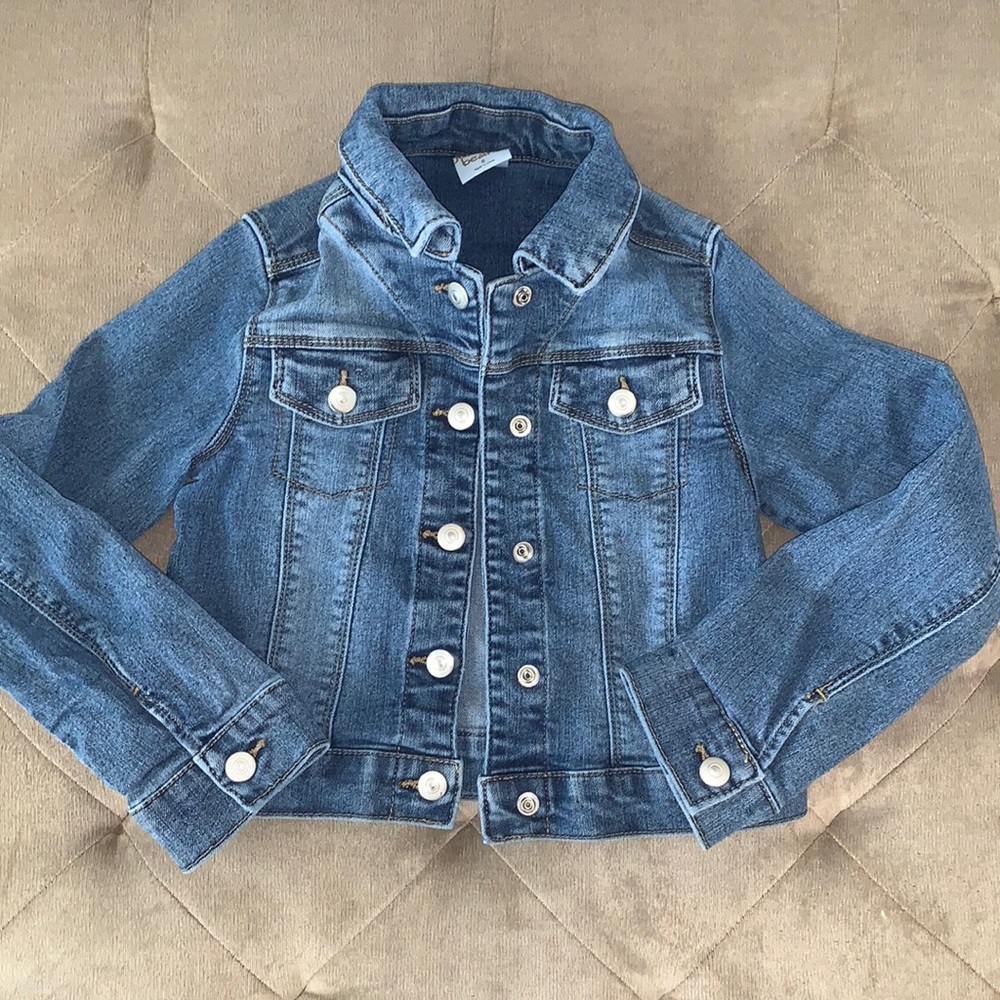 Girls denim jacket size 6